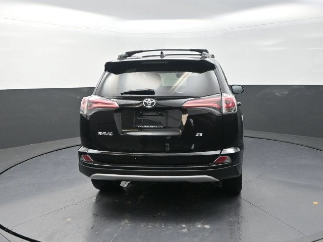 2018 Toyota RAV4 SE