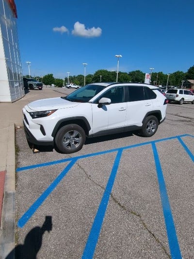 2024 Toyota RAV4 XLE