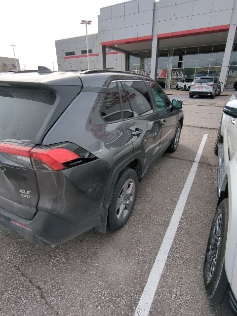 2023 Toyota RAV4 XLE