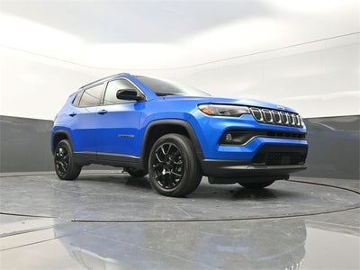 2022 Jeep Compass Latitude Lux