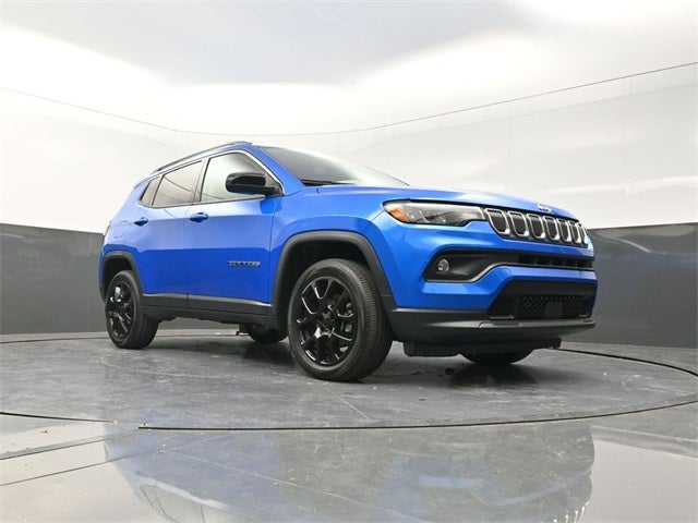 2022 Jeep Compass Latitude Lux