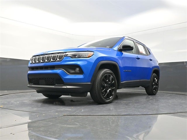 2022 Jeep Compass Latitude Lux