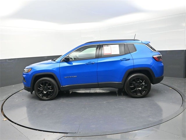 2022 Jeep Compass Latitude Lux