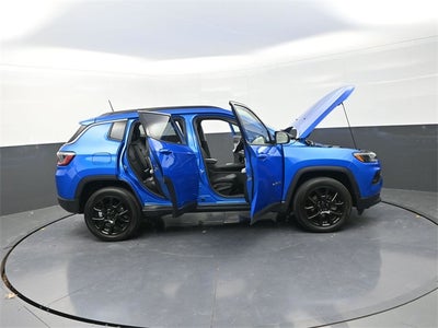 2022 Jeep Compass Latitude Lux