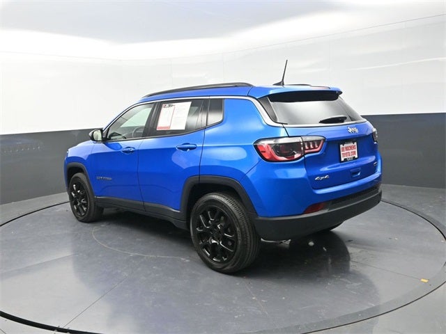 2022 Jeep Compass Latitude Lux