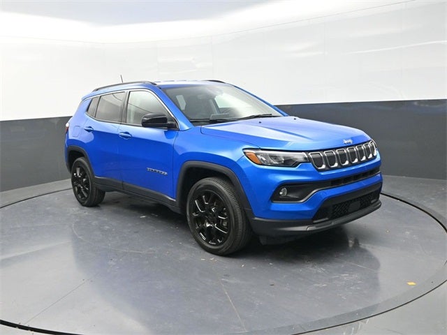 2022 Jeep Compass Latitude Lux