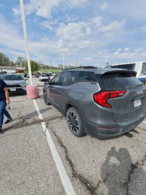 2021 GMC Terrain SLE