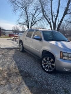 2011 Chevrolet Avalanche 1500 LTZ