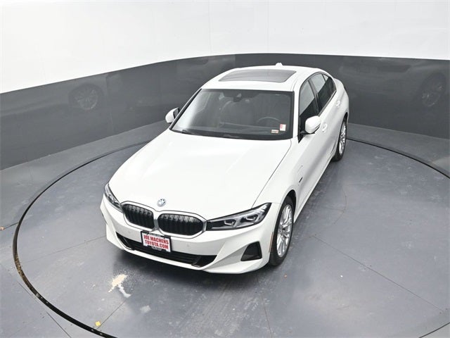 2023 BMW 3 Series 330e xDrive