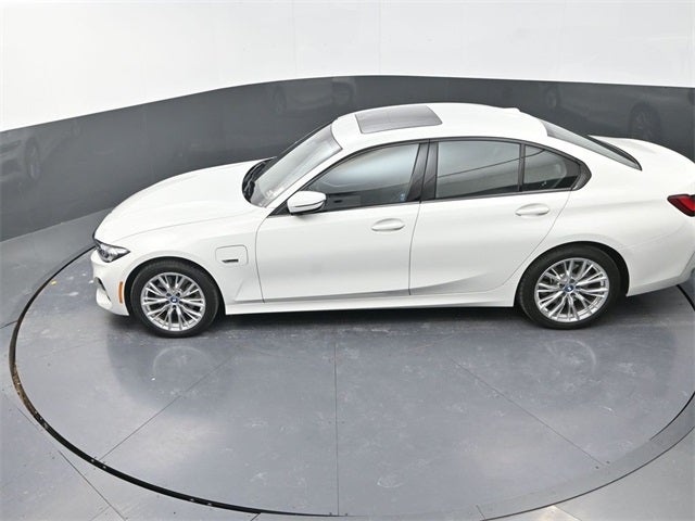 2023 BMW 3 Series 330e xDrive