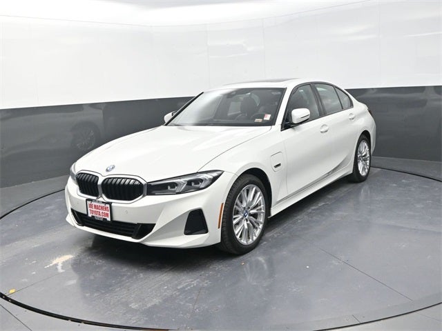 2023 BMW 3 Series 330e xDrive