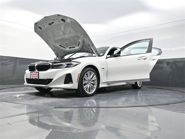 2023 BMW 3 Series 330e xDrive