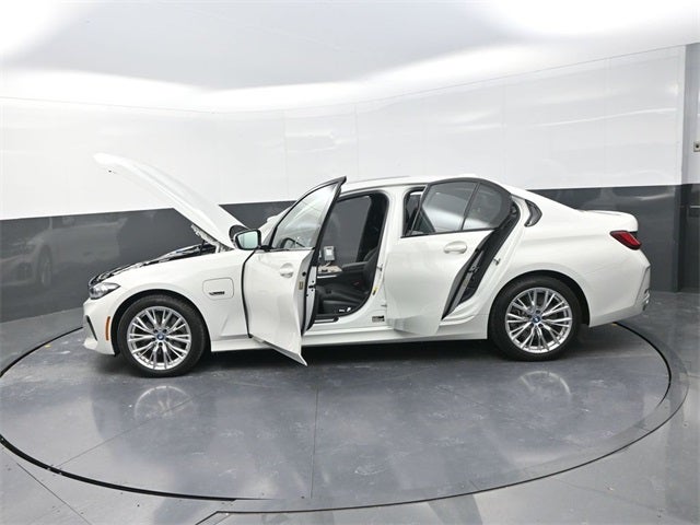2023 BMW 3 Series 330e xDrive