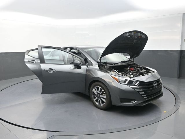 2024 Nissan Versa 1.6 SV
