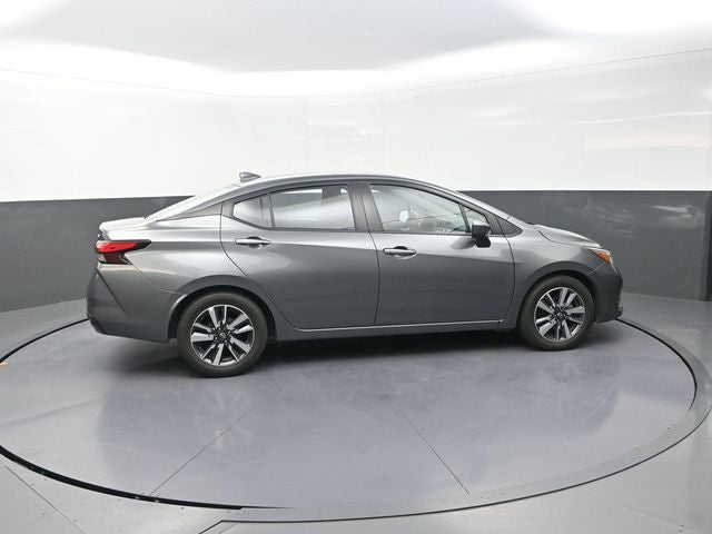 2024 Nissan Versa 1.6 SV