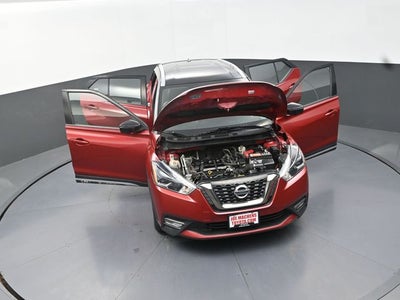 2019 Nissan Kicks SR