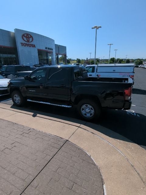 2022 Toyota Tacoma SR V6