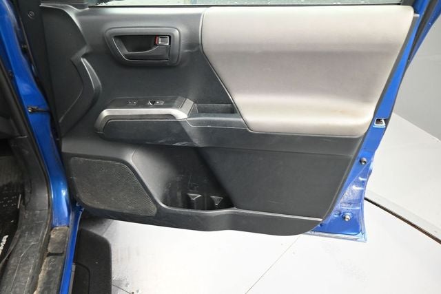 2018 Toyota Tacoma SR5 V6