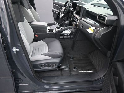 2025 Toyota Tacoma TRD Off-Road