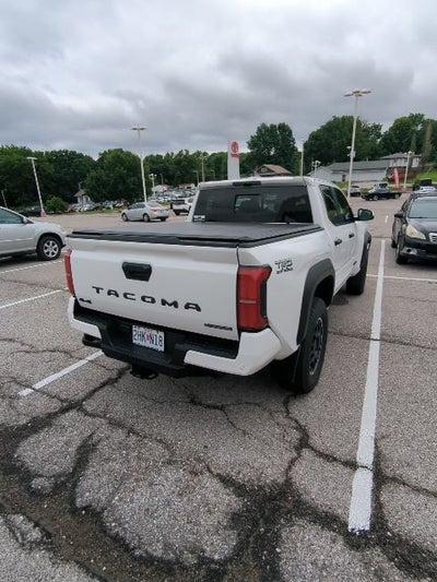 2024 Toyota Tacoma Hybrid TRD Off Road