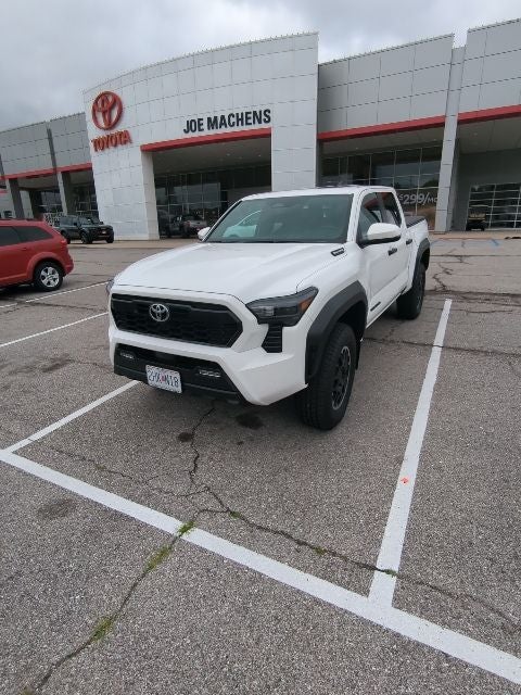 2024 Toyota Tacoma Hybrid TRD Off Road