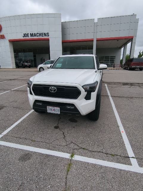 2024 Toyota Tacoma Hybrid TRD Off Road