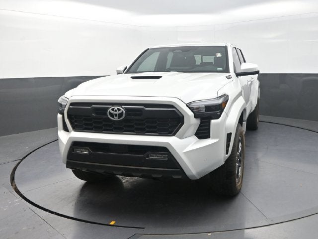 2024 Toyota Tacoma Hybrid TRD Sport