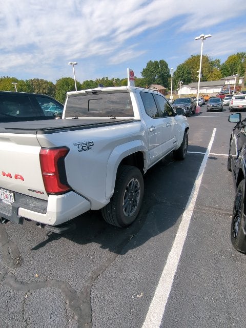 2024 Toyota Tacoma Hybrid TRD Sport