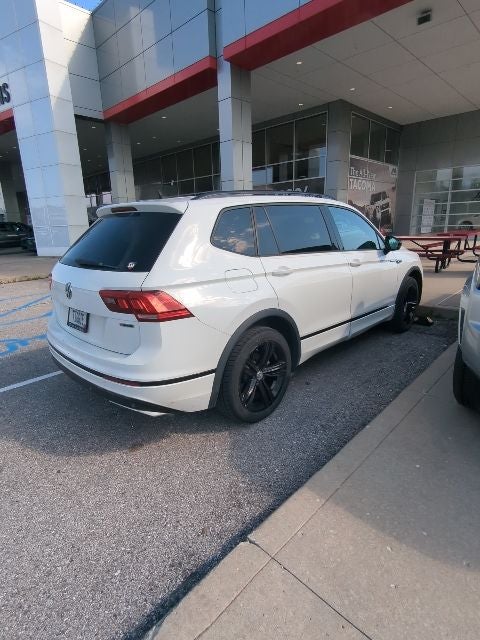2019 Volkswagen Tiguan 2.0T SEL R-Line 4Motion