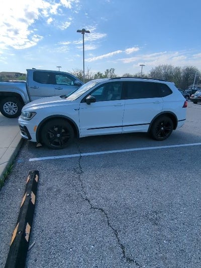 2019 Volkswagen Tiguan 2.0T SEL R-Line 4Motion