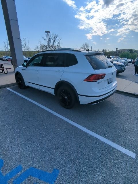 2019 Volkswagen Tiguan 2.0T SEL R-Line 4Motion