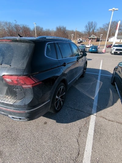 2022 Volkswagen Tiguan 2.0T SEL R-Line
