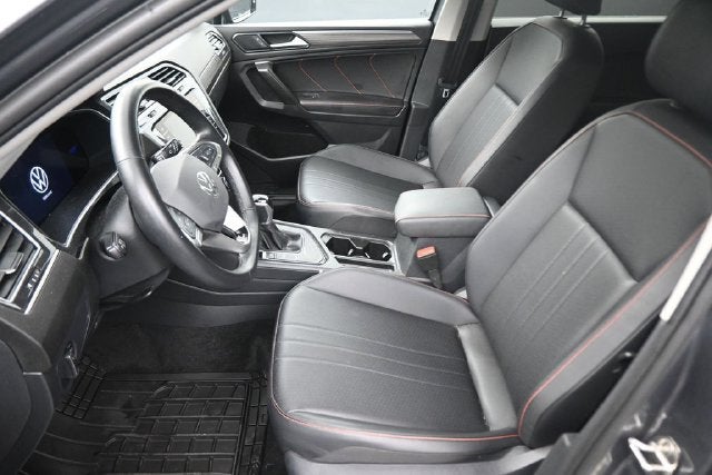 2024 Volkswagen Tiguan 2.0T Wolfsburg Edition