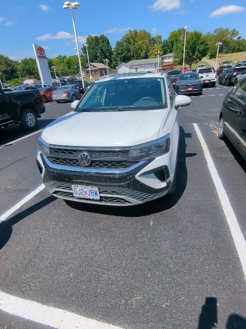2022 Volkswagen Taos 1.5T SE