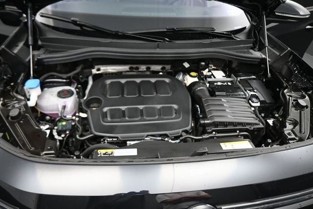 2026 Volkswagen Tiguan 2.0T SEL R-Line Turbo