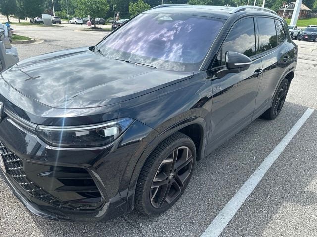 2026 Volkswagen Tiguan 2.0T SEL R-Line Turbo