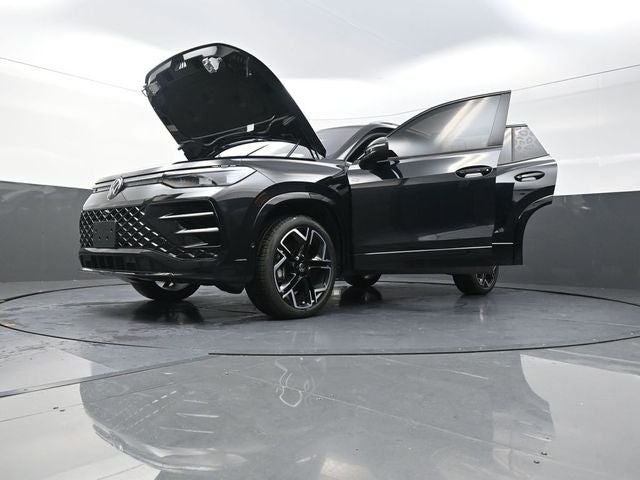 2026 Volkswagen Tiguan 2.0T SEL R-Line Turbo