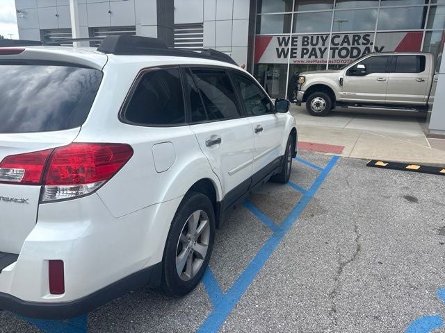 2013 Subaru Outback 2.5i Limited