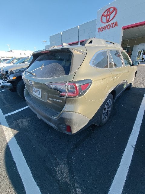 2020 Subaru Outback Premium