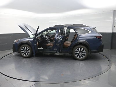 2025 Subaru Outback Touring XT