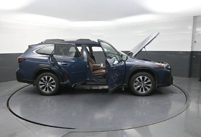 2025 Subaru Outback Touring XT