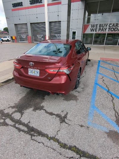 2018 Toyota Camry SE