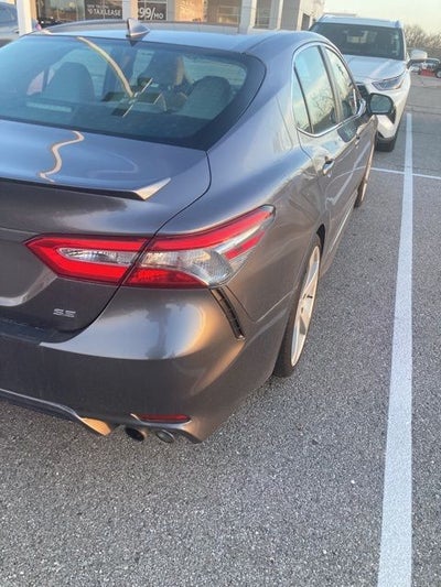 2019 Toyota Camry SE