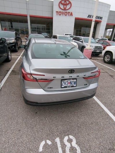 2025 Toyota Camry LE