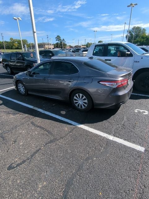2020 Toyota Camry Hybrid LE