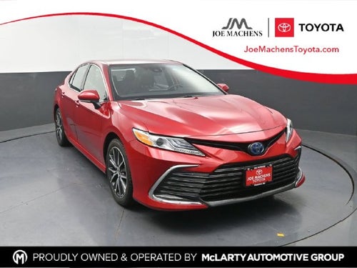 2023 Toyota Camry Hybrid XLE