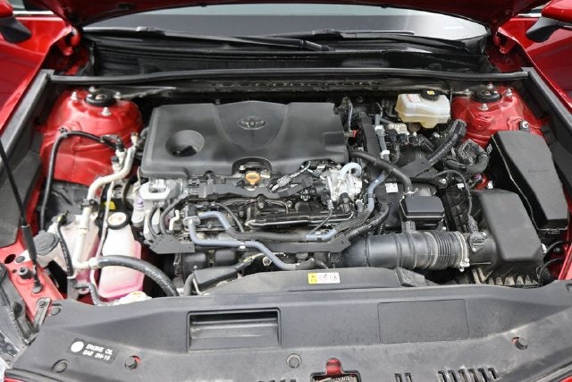 2023 Toyota Camry Hybrid XLE