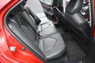 2023 Toyota Camry Hybrid XLE