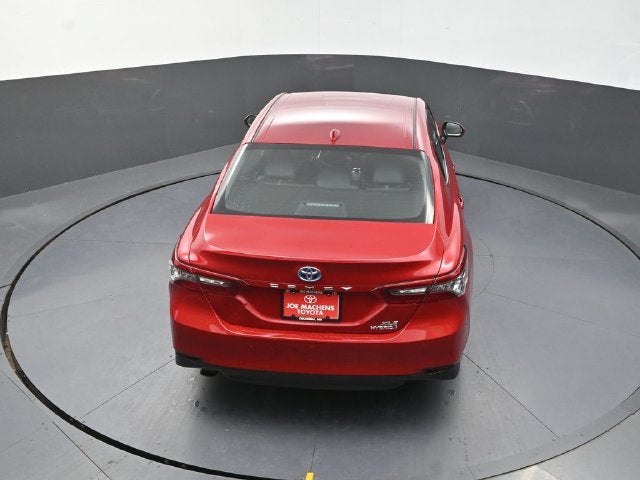 2023 Toyota Camry Hybrid XLE