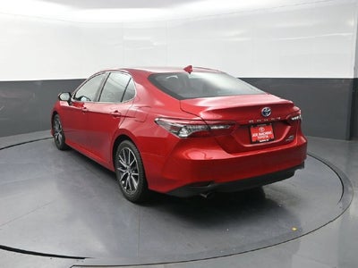 2023 Toyota Camry Hybrid XLE